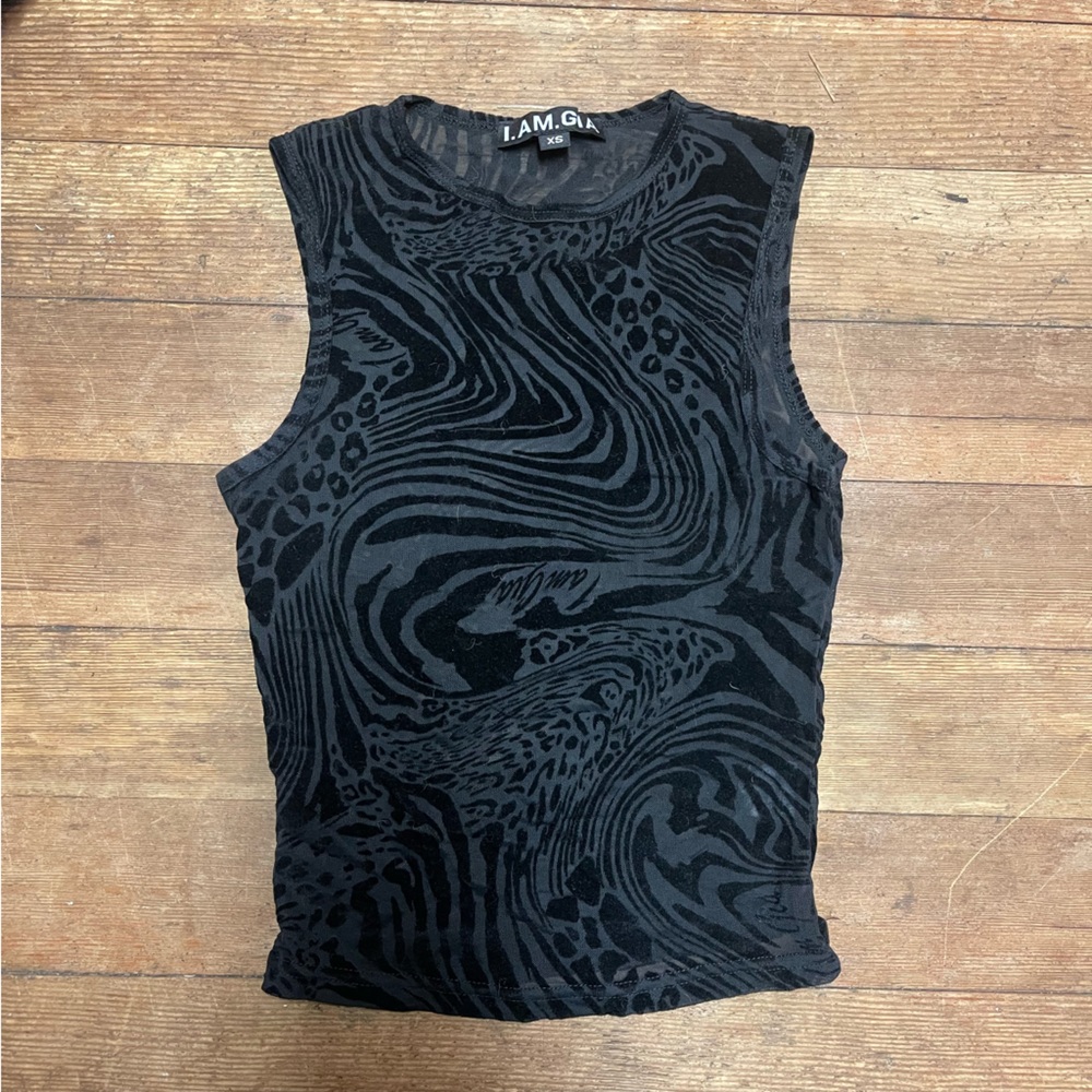 I.AM.GIA Top